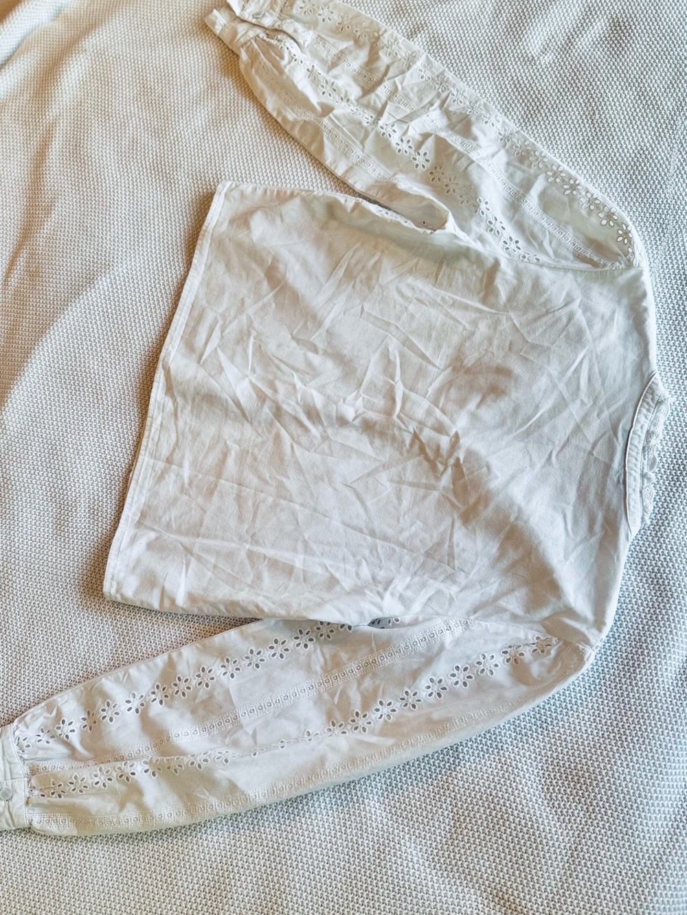 ZARA White Eyelet Lace Blouse w Ruffle Trim Feminine Womens Top - Picture 6 of 14